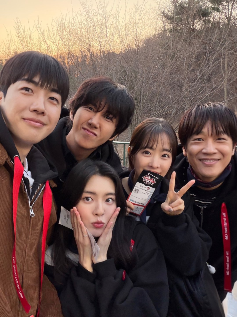 박보영 이선빈 황광희 올데이 웨일즈 마니또 클럽 케미 화제