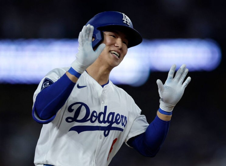 "죄송합니다" 고개 숙였던 김혜성이 MLB 돌아와서 한 짓.jpg
