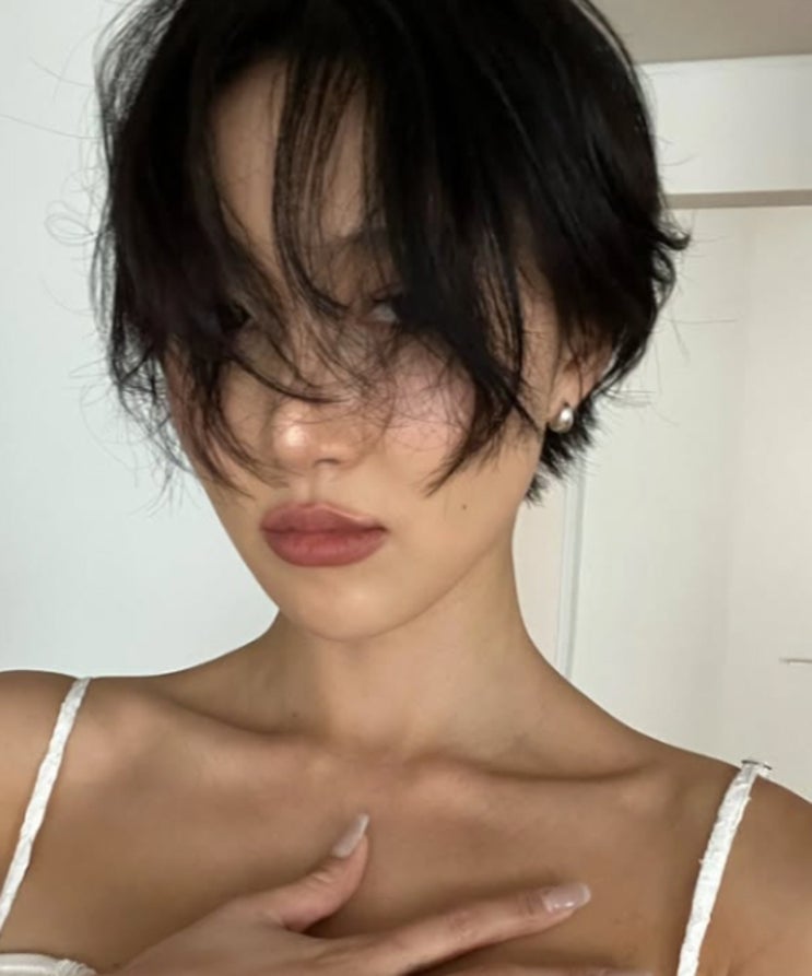  화사 단발 3개월 지나도 예쁜 이유 (망하지 않는 단발 솔직 후기)