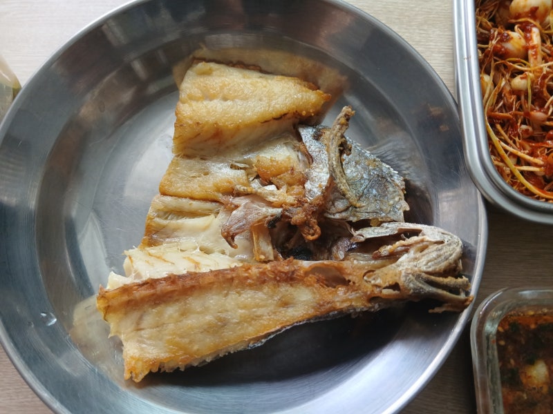 반건조생선 흰살생선 밥도둑 민어구이 담백하고 깊은 맛의 반건조민어