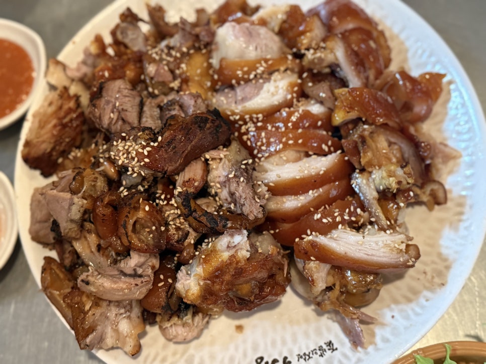 족발의장인 족장 여의도본점 사진 4