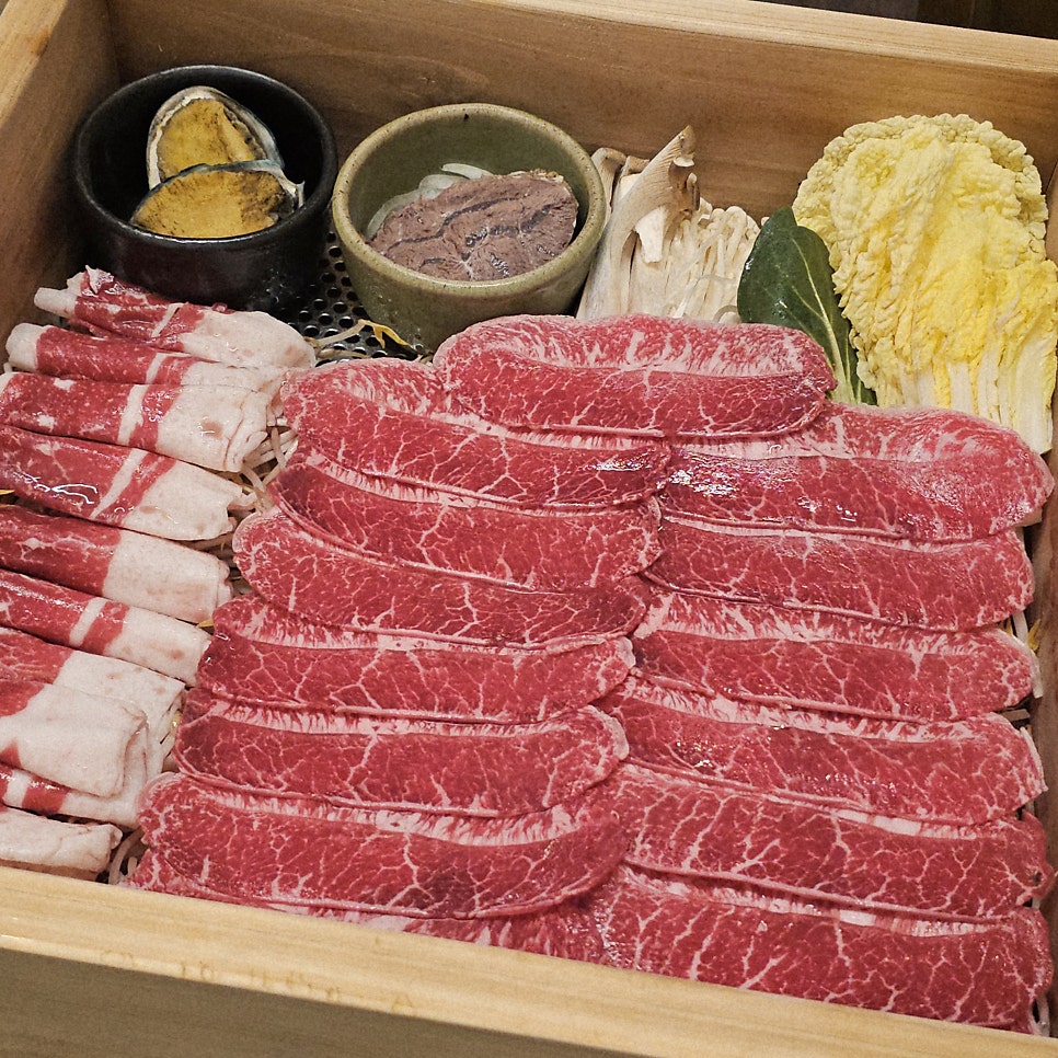 반가운수작의 소고기 편백찜 사진 2