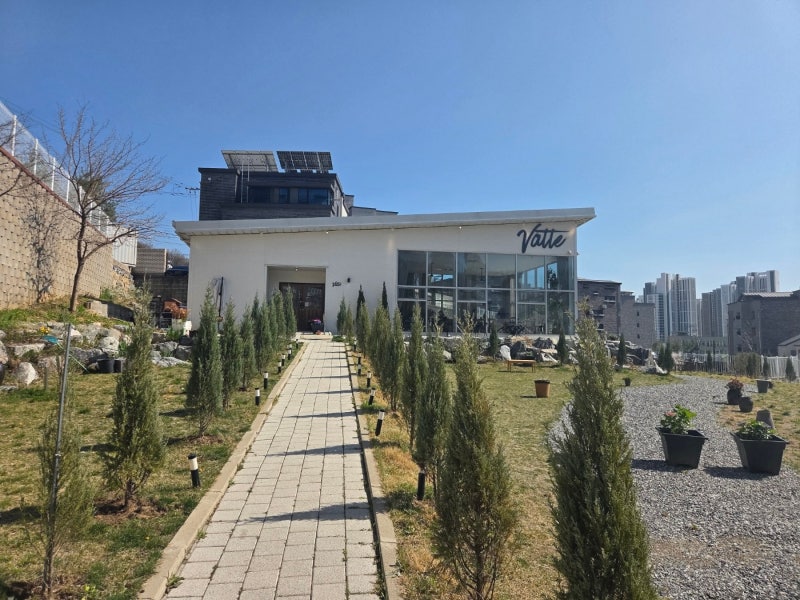 사진 2