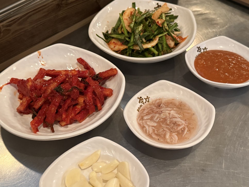 족발의장인 족장 여의도본점 사진 3