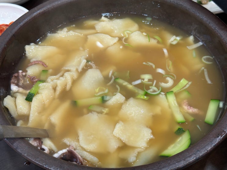  천안 구성동 시원 칼칼 쫀득 수제비 맛집 내돈내산 팔미낙지한마리수제비