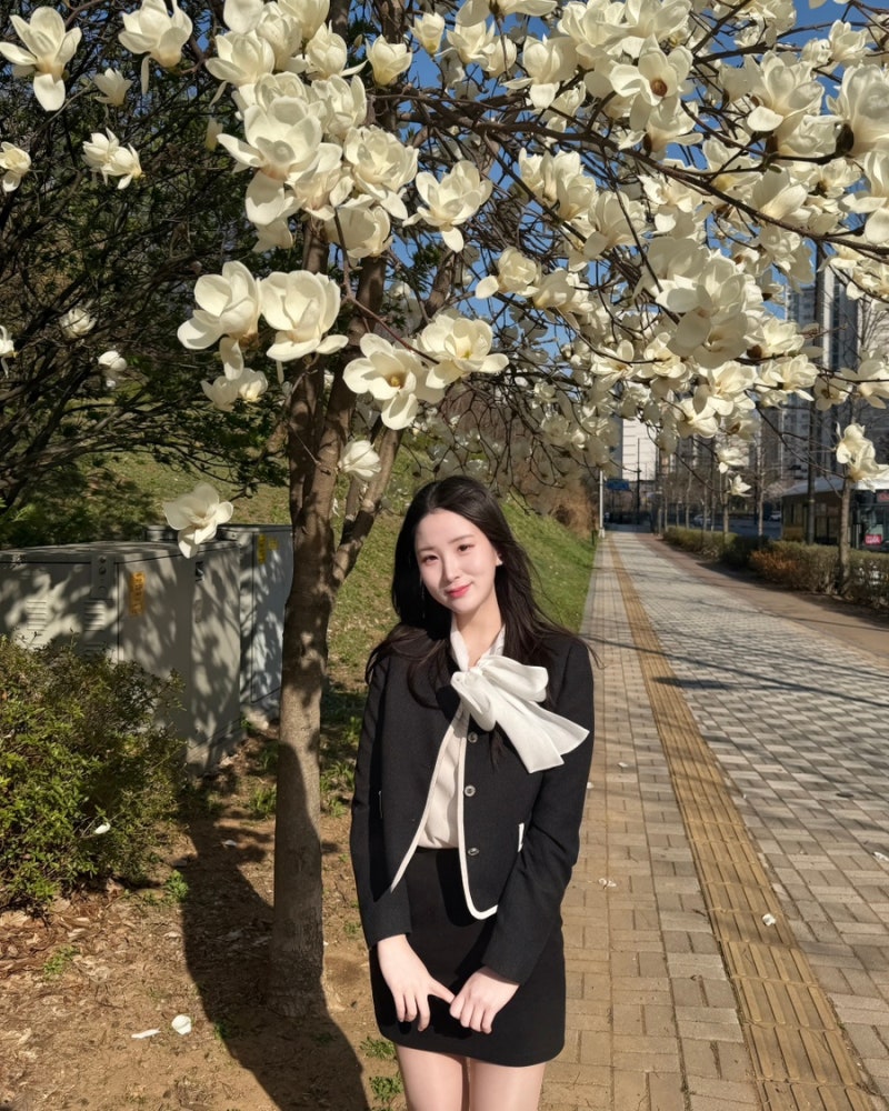 [케네스 레이디] 20대 여자 봄 하객룩 상견례룩 추천