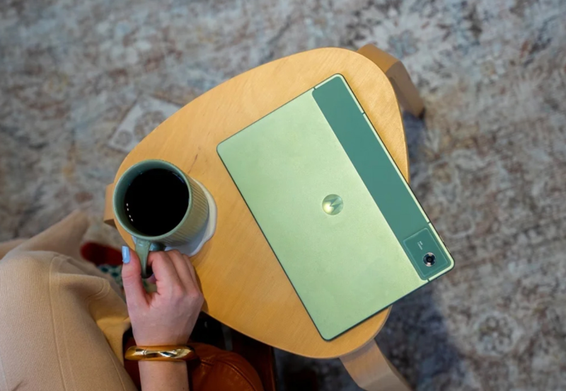 모토로라 태블릿 moto pad 2026 이거 어디서 봤는데? (샤오신패드잖아?)
