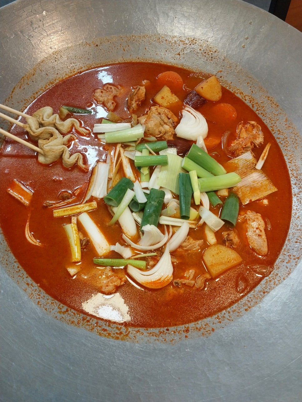 통큰솥뚜껑닭볶음탕순이네만두촌 반월호수점 사진 2