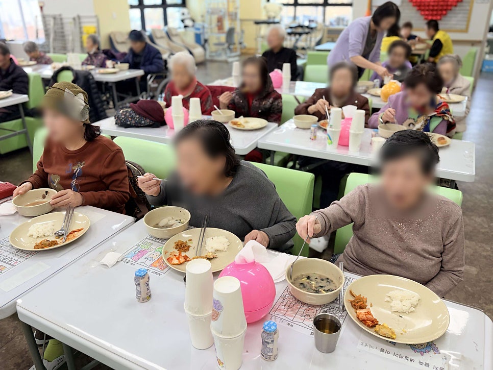 보령주간보호센터 금빛사랑주야간보호센터 어르신 하루 일과와 맞춤 돌봄 서비스