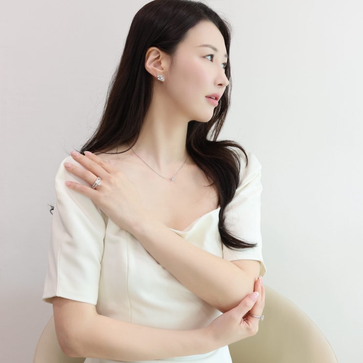  반짝임이 다르네? 주얼리브랜드 듀인피니스 랩다이아몬드 프로포즈링 웨딩링 반지 비교