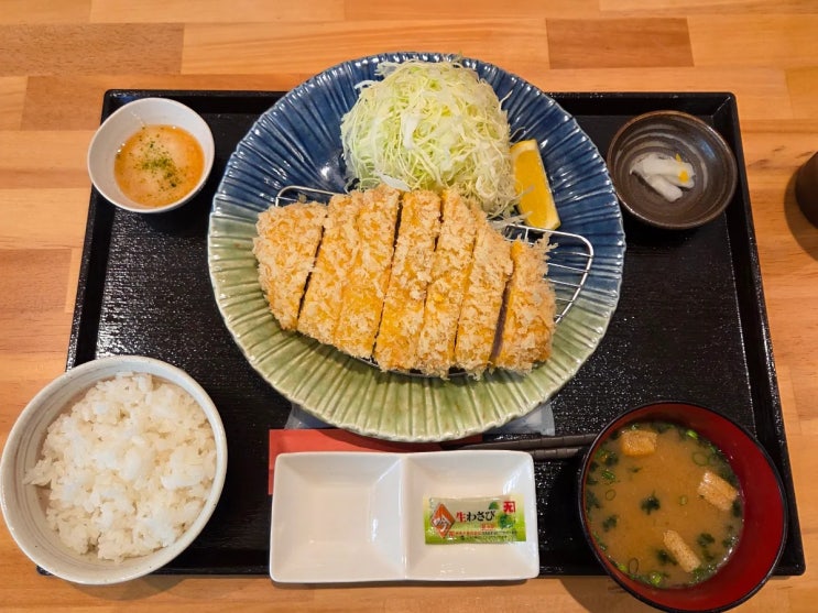  후쿠오카 돈카츠 맛집 돈카츠요시다...비행기를 놓쳐버릴정도로 좋아
