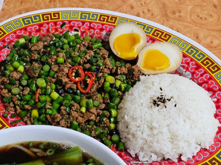  부전역맛집, 대만 현지 바이브 융캉찌에에서 즐기는 미슐랭 우육면