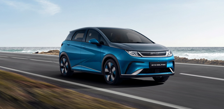 2천만원대 전기차 BYD 돌핀, 2026년 국내 시장에서 돌풍을 일으킬까?