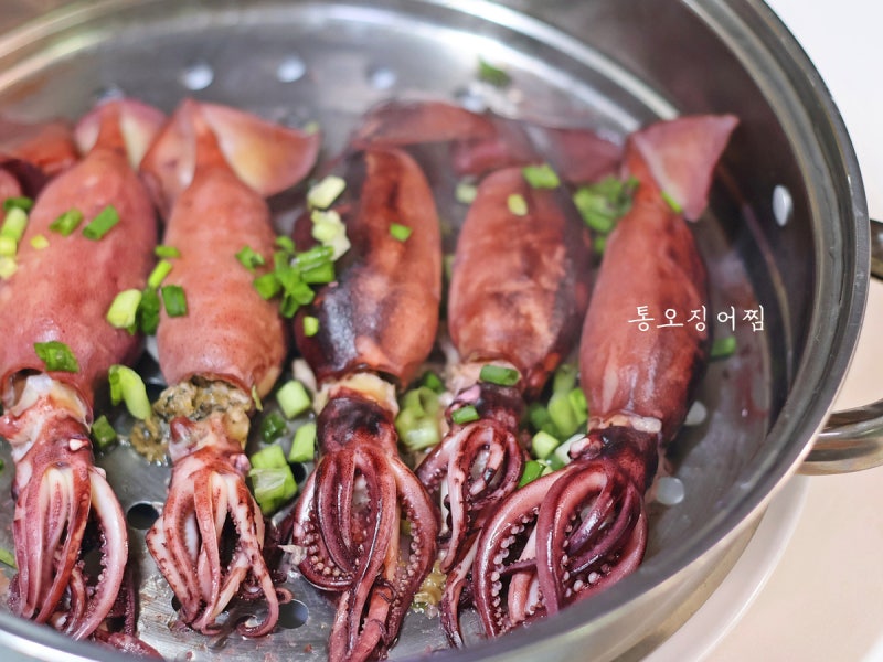 통오징어찜 만드는법 시간 오징어통찜 내장 총알 오징어 요리