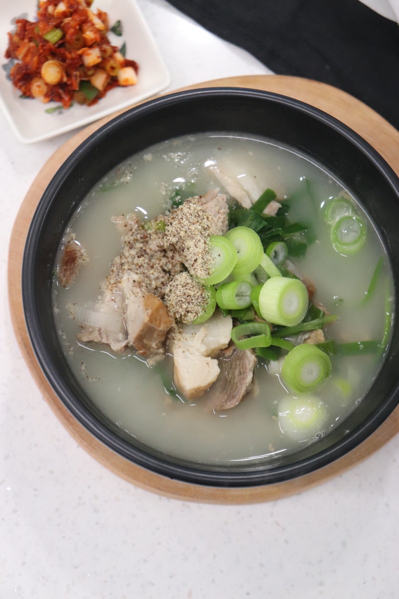 돼지국밥 레시피 남은 수육 요리 만들기
