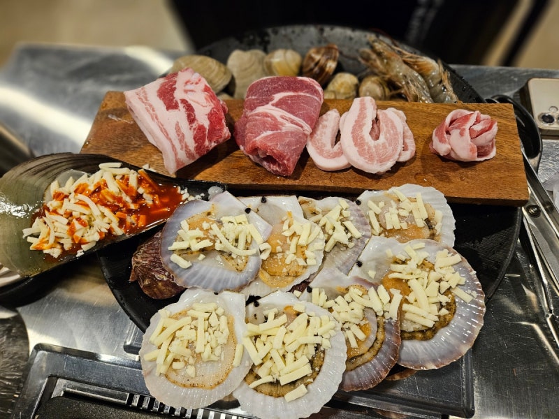 연신내 맛집 조개구이 & 돼지고기 무한리필 "조개폭식"