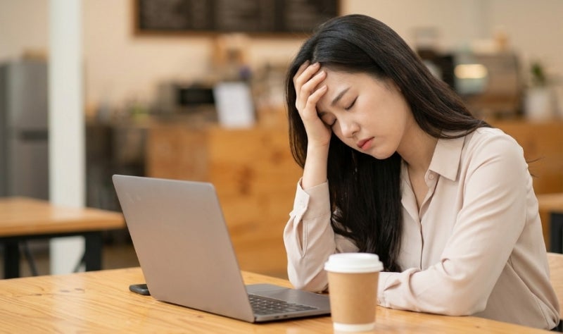 낮에 자꾸 졸음이 쏟아진다면? 기면증 증상 자가진단 및 수면다원검사 총정리
