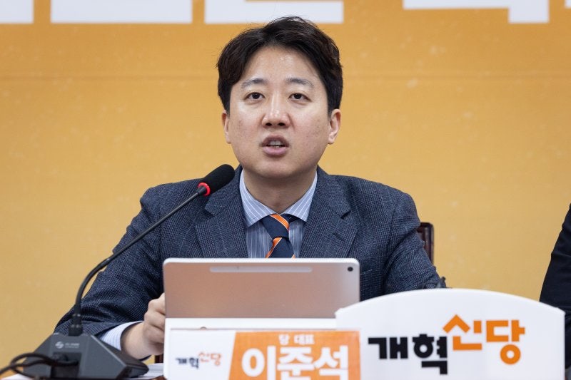 이준석 하버드 학력 논란 재점화…전한길 공세에 CBS서 정면반박