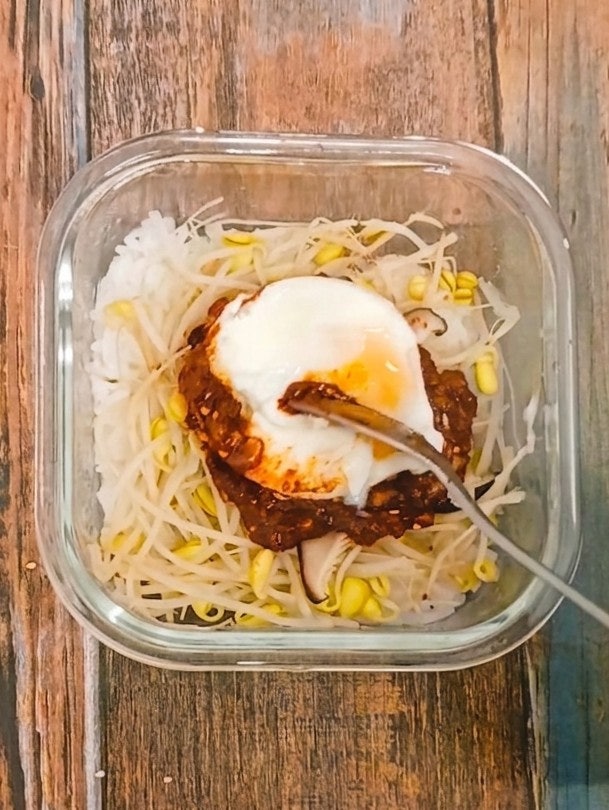 냄비 밥보다 맛있는 렌지 5분 '콩나물밥' (마늘 사고 주의..) ㅋ