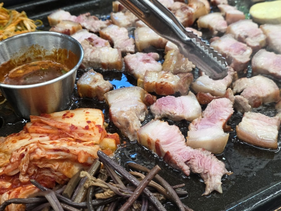 Jejuheukdoyaji photo 4