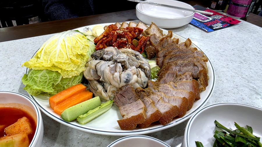 김명자굴국밥보쌈 사진 4