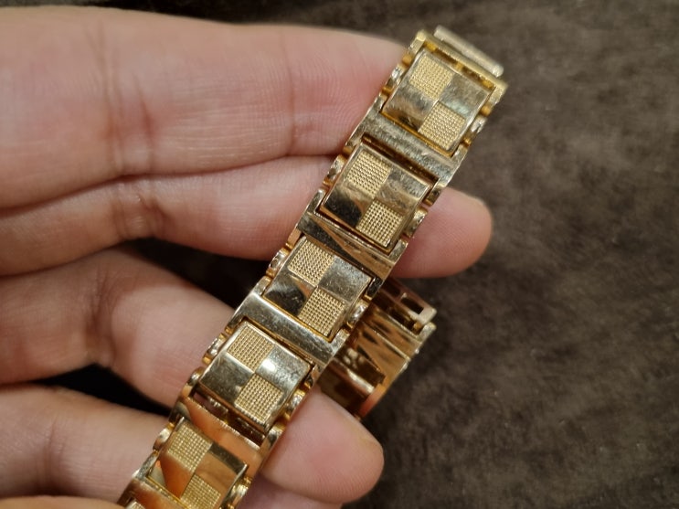  동탄 금팔때 금파는곳 안쓰는 악세사리 18K 쥬얼리 최고가에 팔기