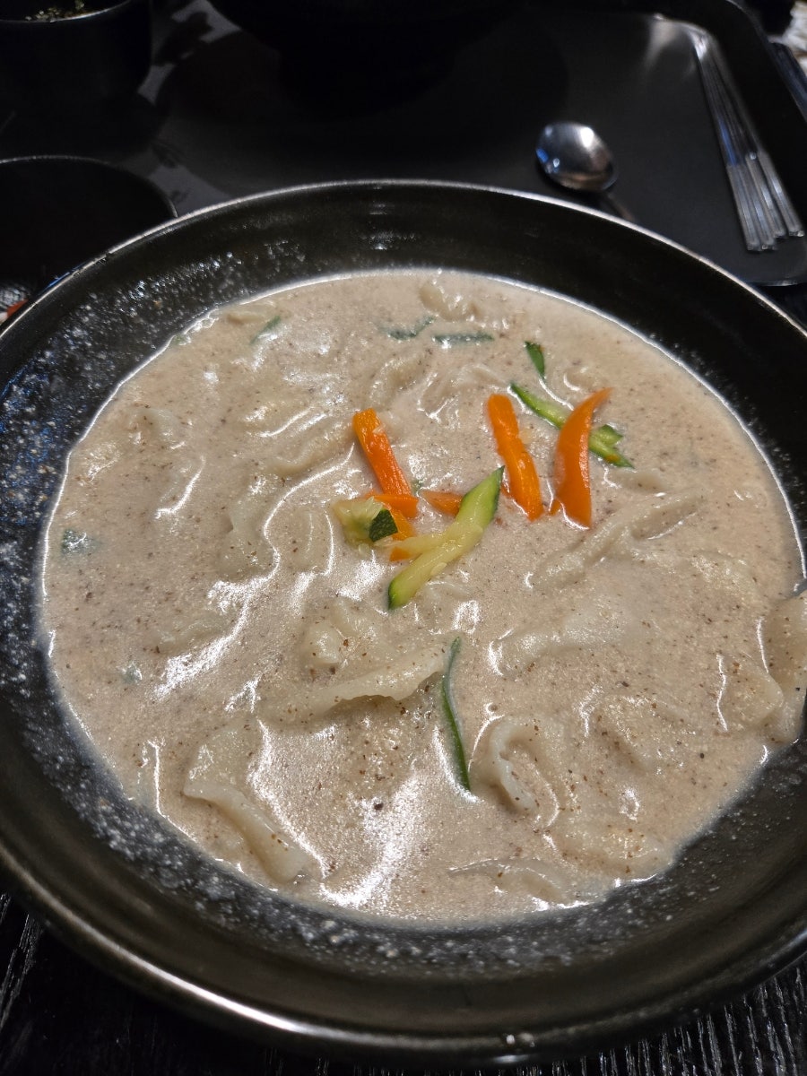 명동손칼국수 사진 3