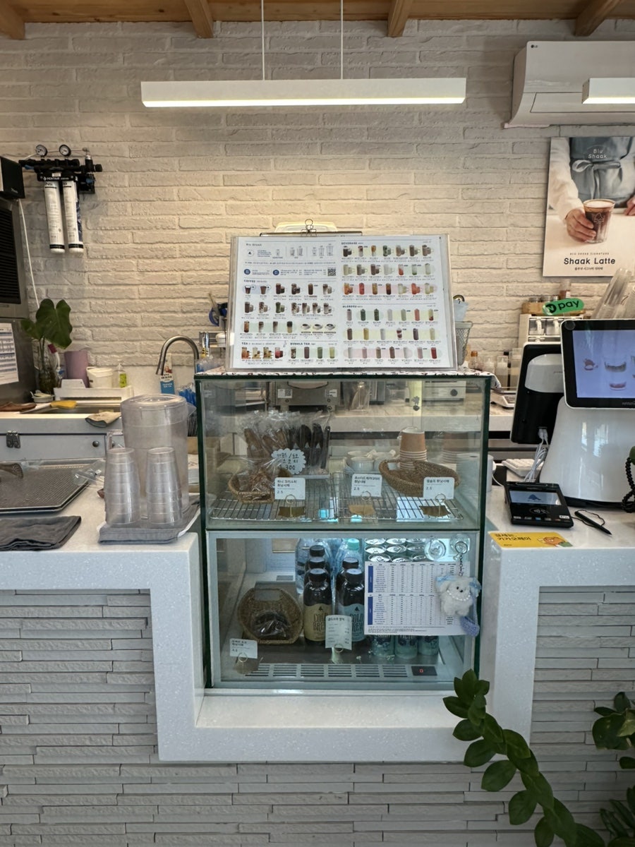 블루샥 제주동홍점 사진 5
