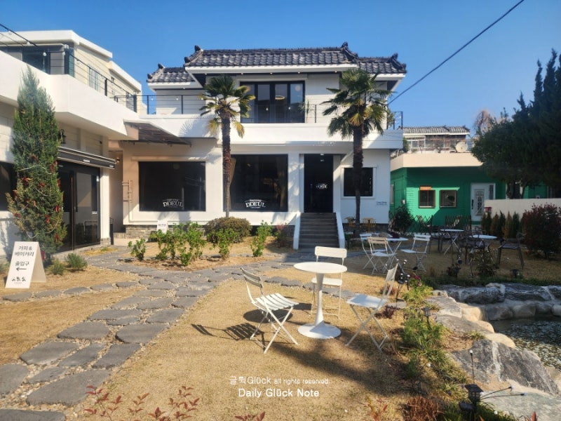 사진 2