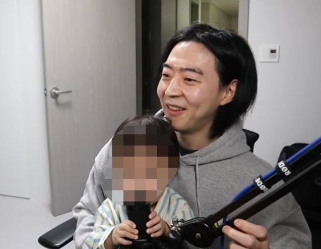 '박유천 동생' 박유환, 숨겨진 2살 딸 있었다..♥아내 애칭 '써니'