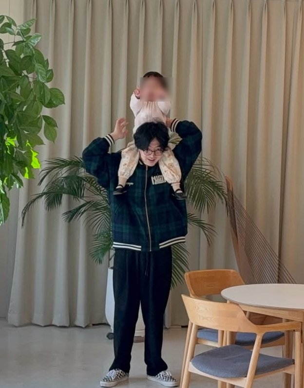 박유천 동생 박유환 2살 딸 공개 + 아내 박유천 인스타 근황