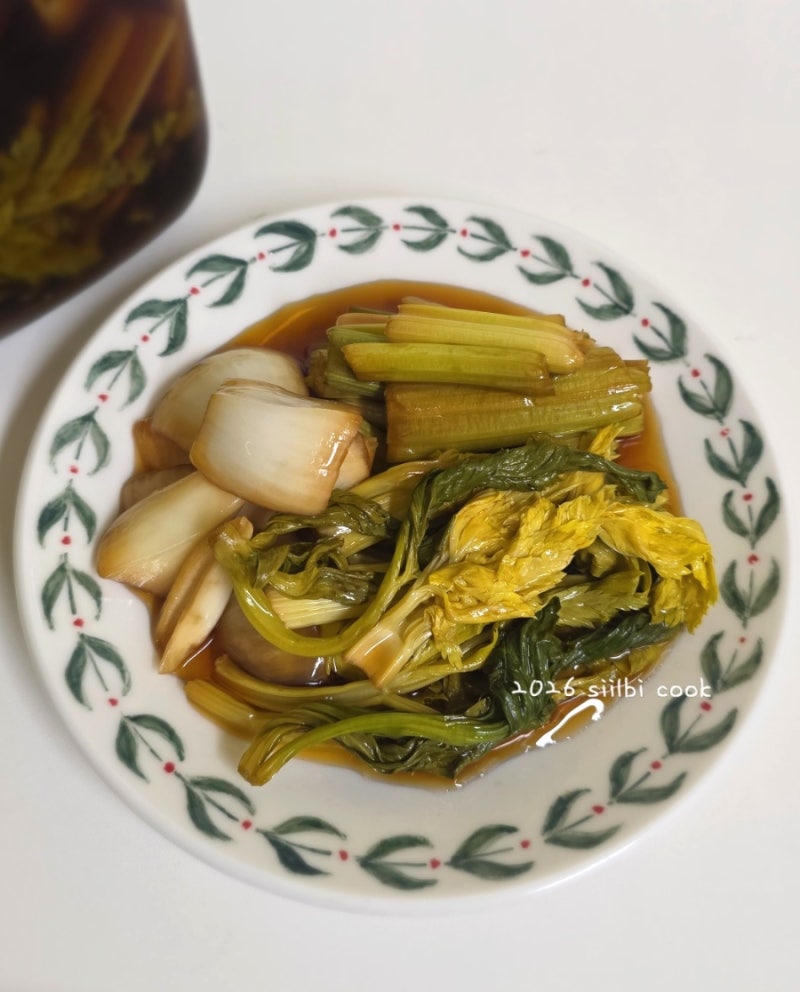샐러리 장아찌 만드는 법 샐러리 장아찌 간장 비율 샐러리 잎 활용 샐러리 손질방법