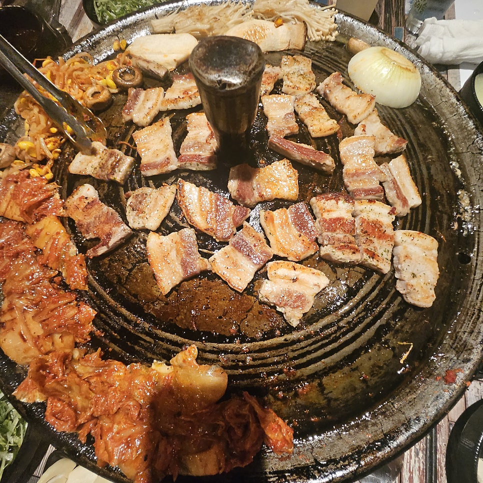 도싯골묵은지삼겹살 송천동직영점 사진 3