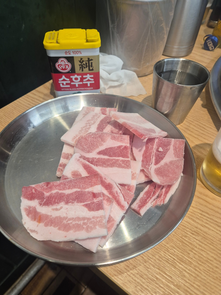 문정냉삼 방배직영점 사진 5