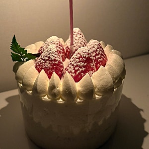 다산 케이크 맛집 홍종흔베이커리 다산역점 딸기 생크림케이크 후기 솔직리뷰