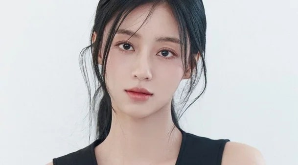 "사냥개들 2 전신타투녀 누구?" 배우 강민아, 리틀 김태희에서 파격 변신까지 (인스타/필모/프....