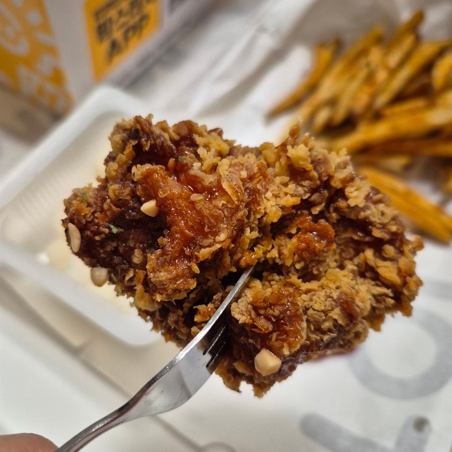 맘스터치 운정산내마을점 사진 5