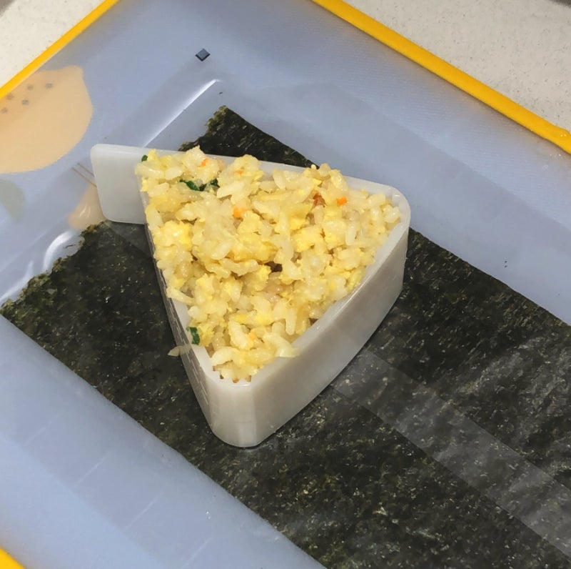 아이들 아침 간편식 스팸계란볶음밥으로 미니언즈 삼각김밥 만들기