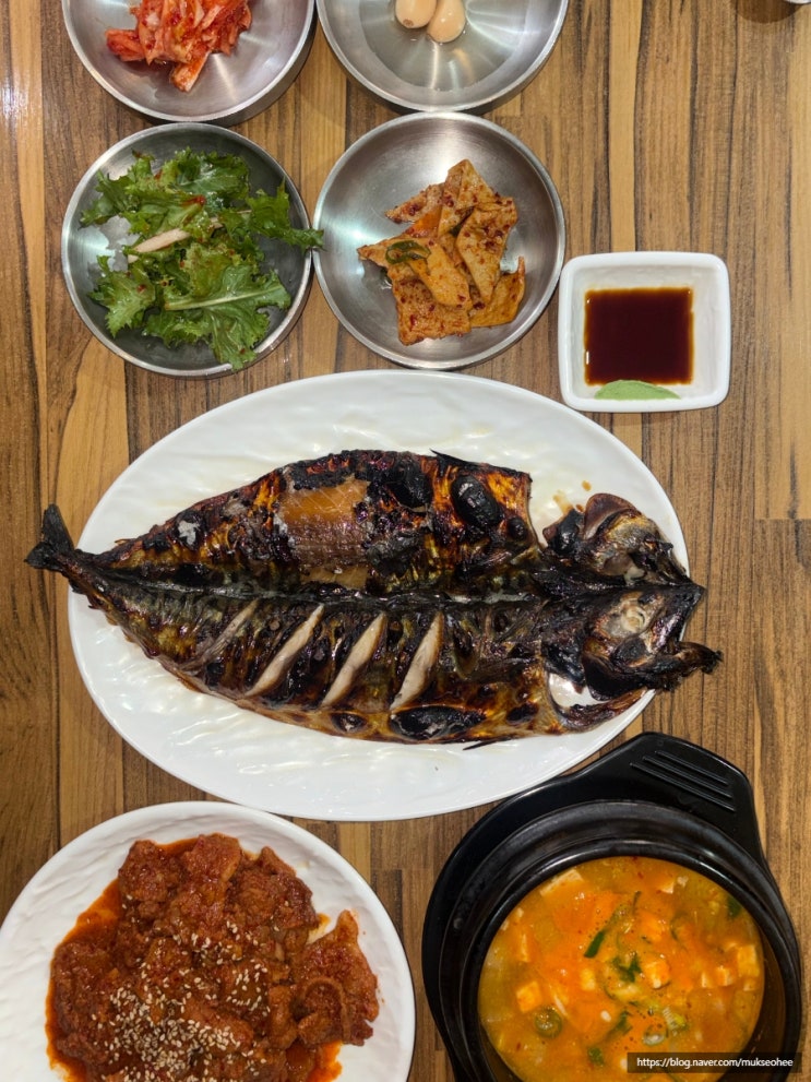  어부사시가 생선구이 바삭해요 서울대입구역 한식 제육볶음