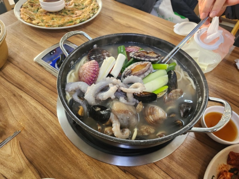 인천 을왕리 미애네칼국수 2호점 후기, 해물 가득한 칼국수 먹으러 또 간 이유