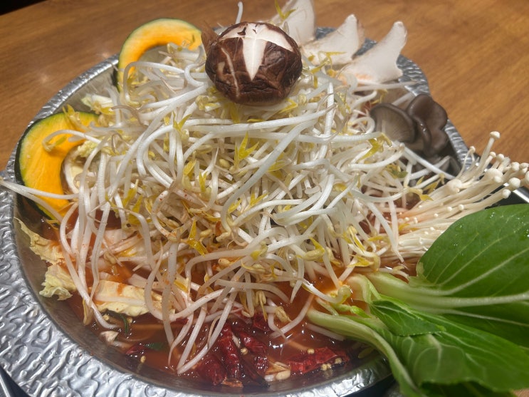  추운날씨, 왕십리역 만두전골 맛집 <만사부 비트플렉스>