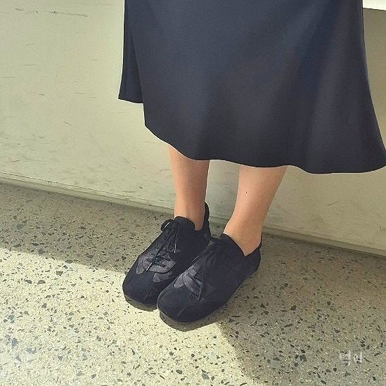  발편한 플랫슈즈 추천 스퀘어토 새틴 리에느 신발 후기