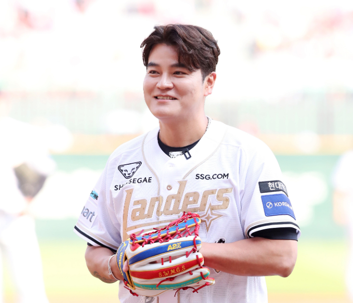 연봉 안 받겠습니다…추신수의 한마디가 SSG를 바꿨다