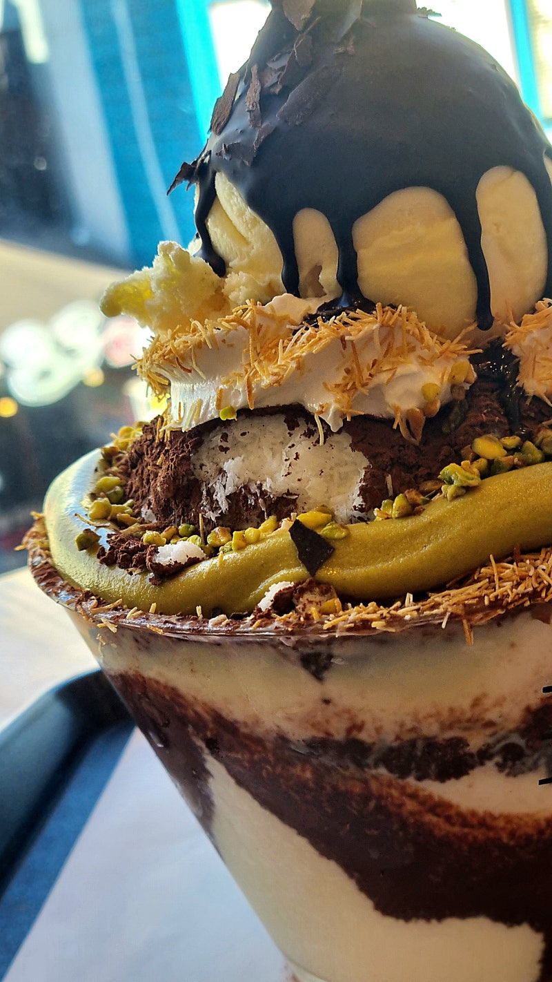 부산 동래 디저트 카페 두바이 초코 빙수 설빙 동래역점