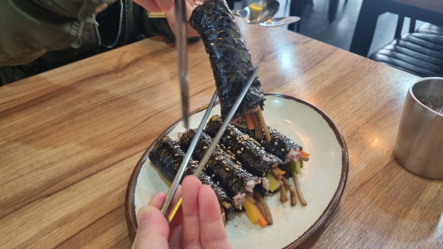 혀니김밥찌니만두 사진 4