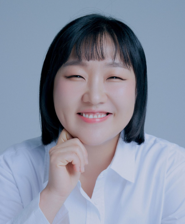 Lee Su-ji, the master of radical transformation who shook the Baeksang Arts Awards? Lee Su-ji's age, Baeksang Arts Awards, Exhuma, 2026 update