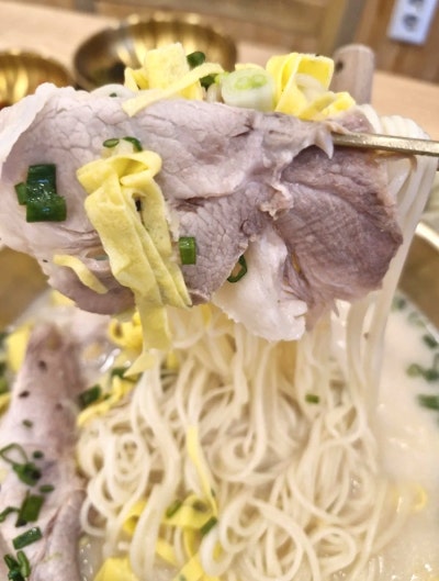 원당시장맛집 대단한 고기국수 밥도 무료, 곱빼기도 무료 맛은 최고!