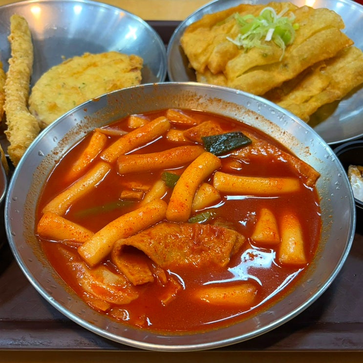  서문시장 맛집 서문시장 떡볶이  대신동 맛집: 김민경의 섹시한떡볶이 꼬마김밥
