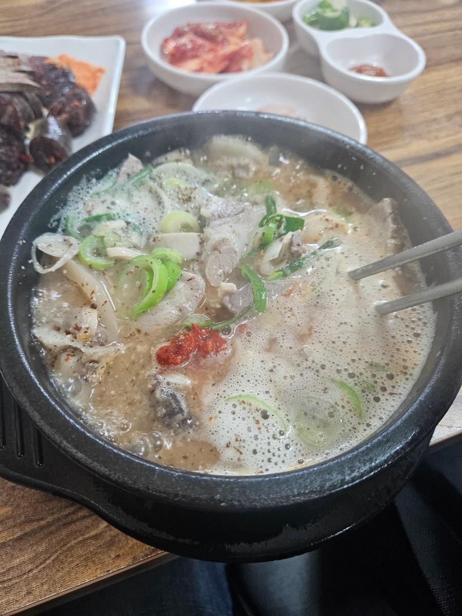 소문난순대국왕족발 사진 3