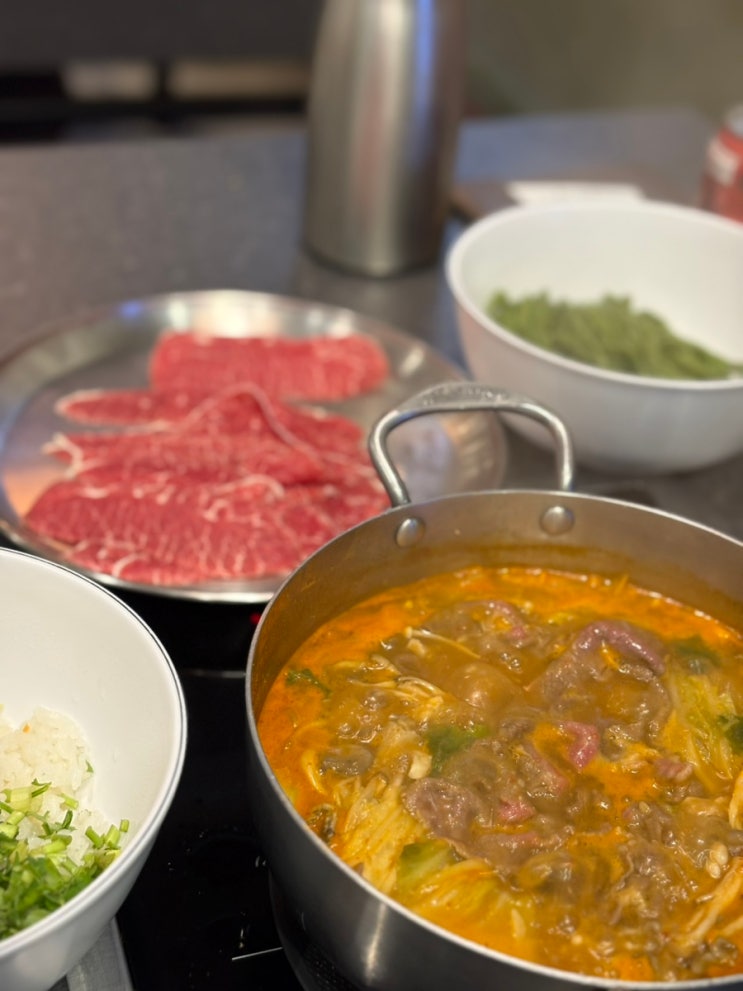  성수 맛집 최가네샤브버섯칼국수 성수점 : 데이트코스로 딱, 2인샤브 추천